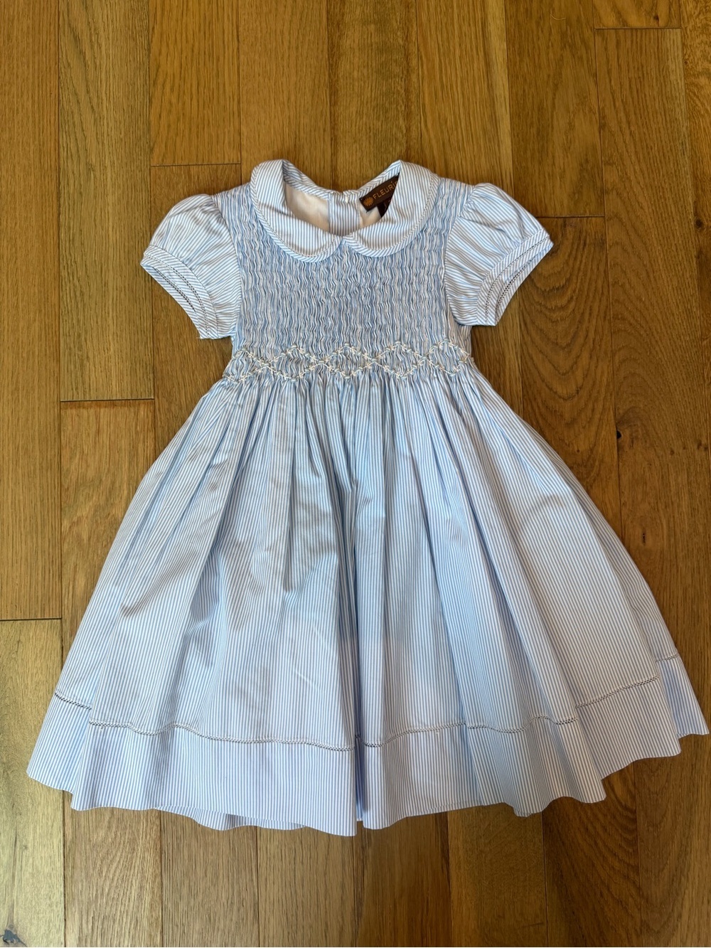 💙 Fleurisse Hand-Smocked Dress in Blue & White - Size 2